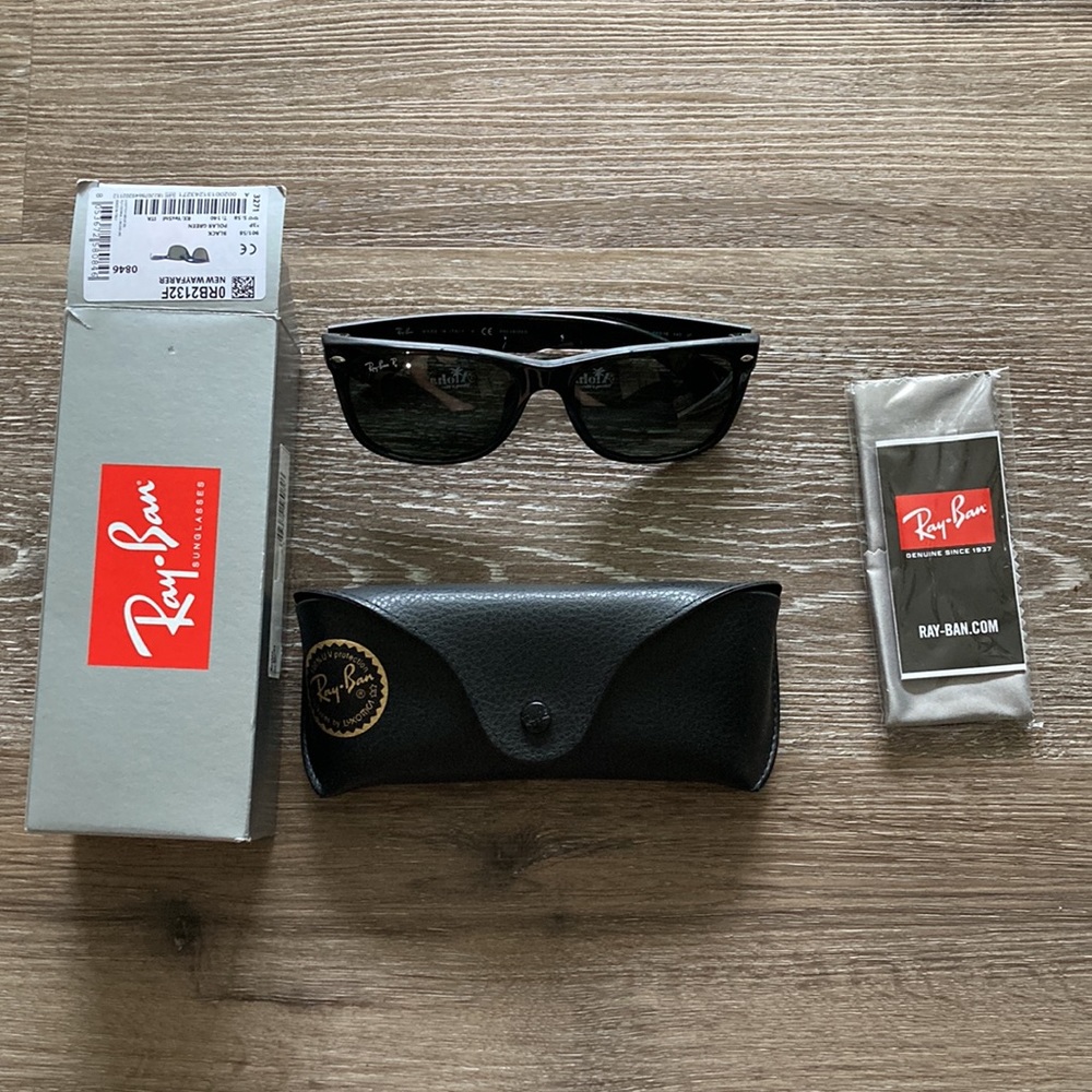 Ray Ban New Wayfarer Polarized Black - Picture 2 of 5